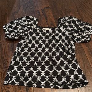 LOFT Black and White embroidered Puff Sleeve Blouse